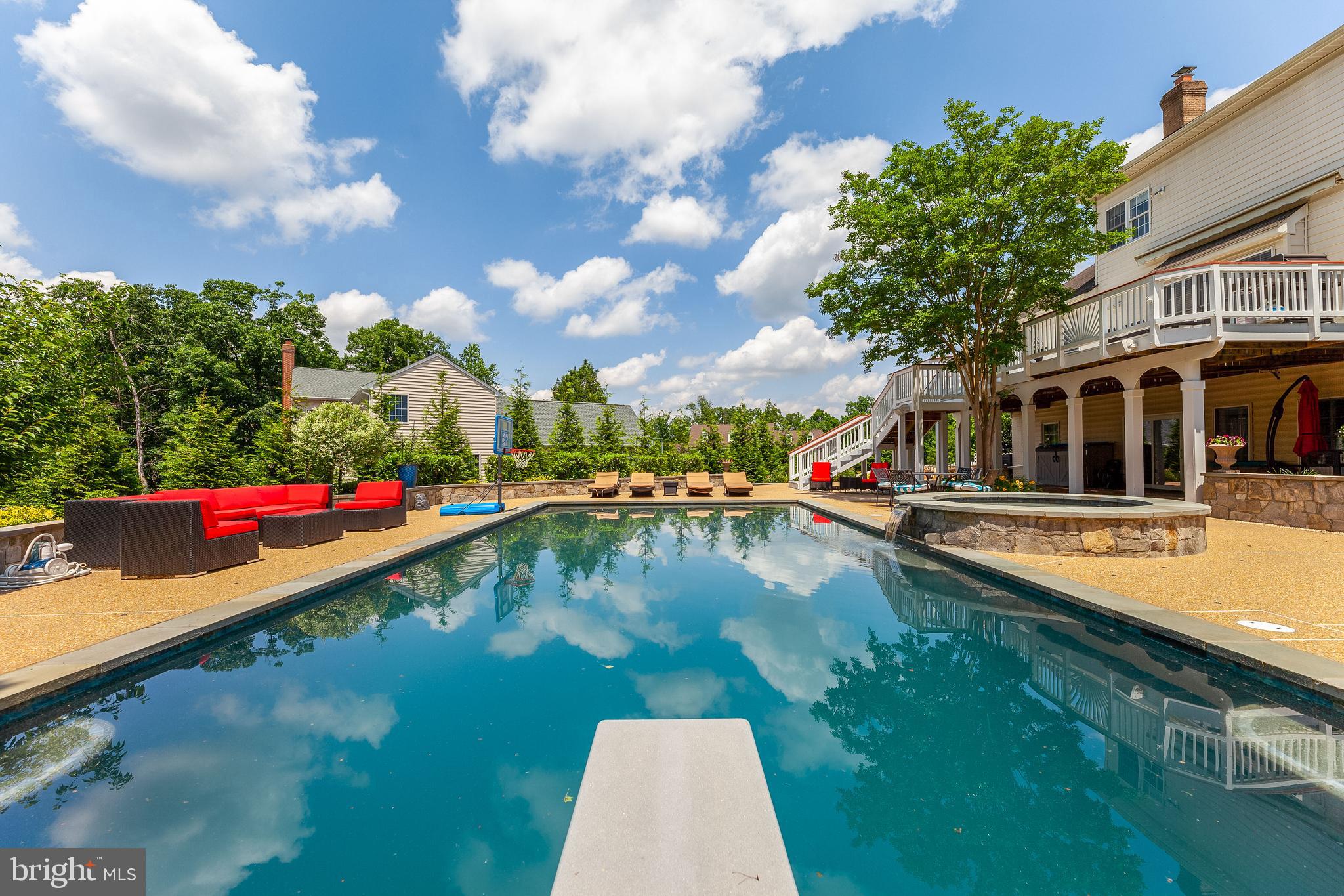 BELMONT COUNTRY CLUB - Residential