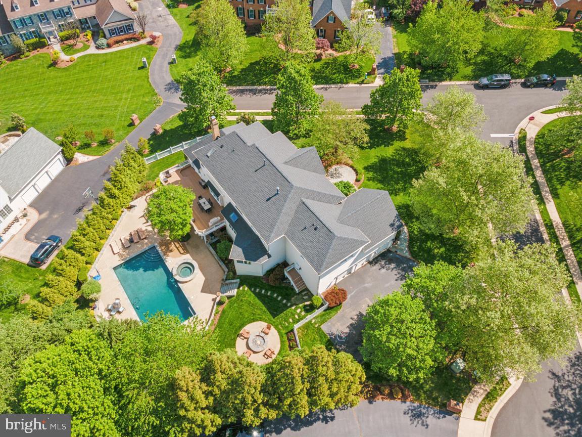 BELMONT COUNTRY CLUB - Residential