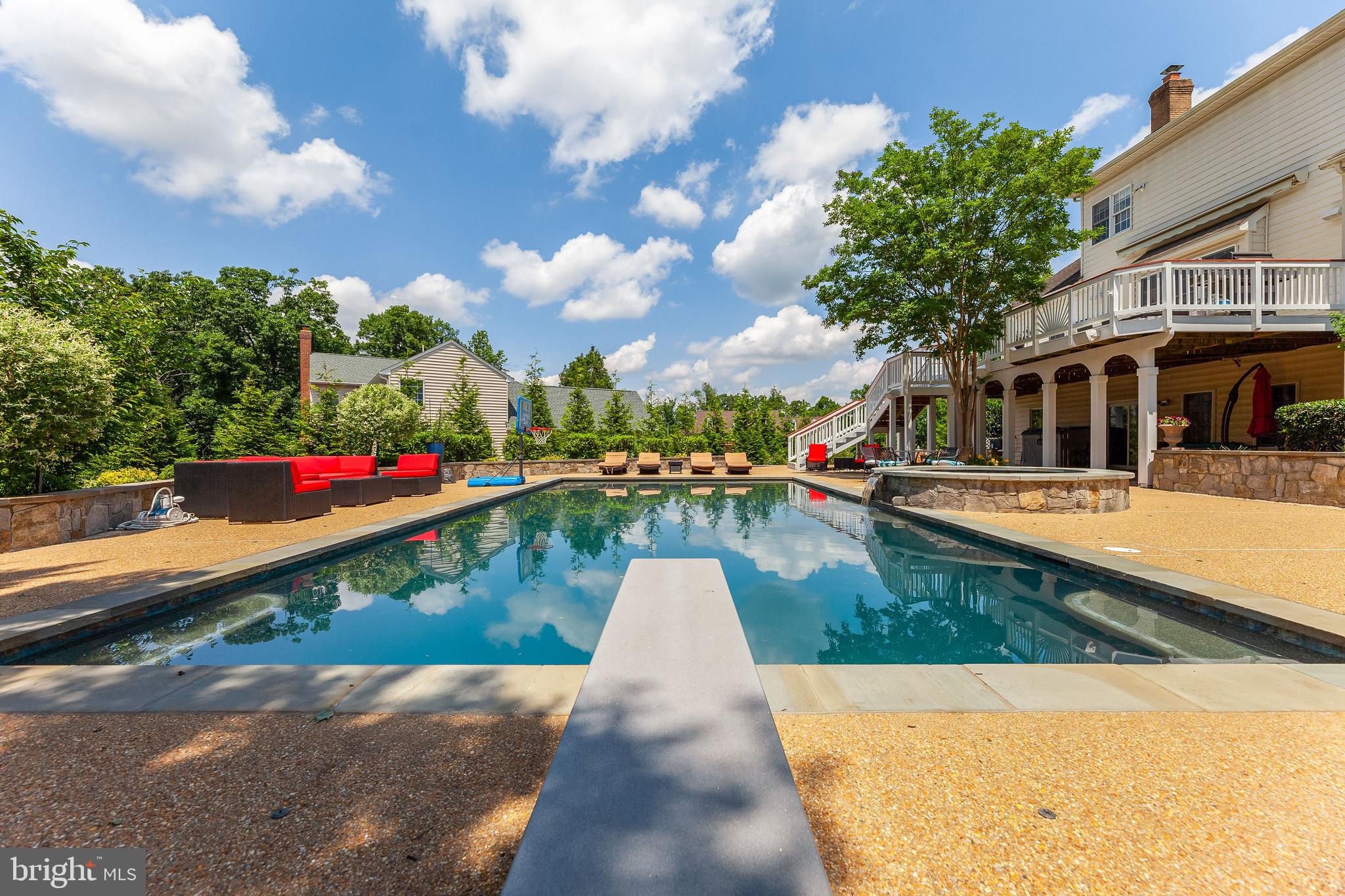 BELMONT COUNTRY CLUB - Residential