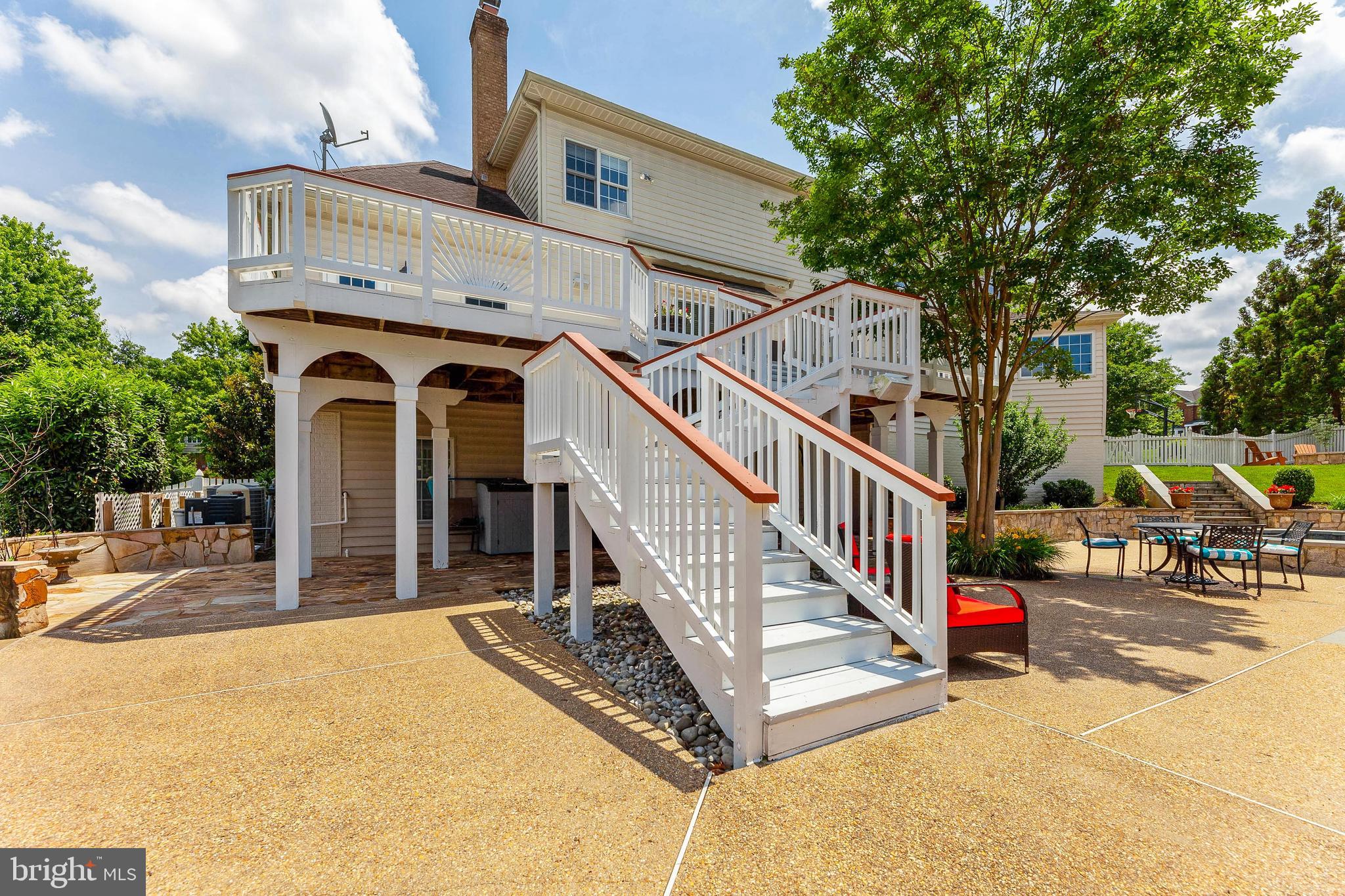 BELMONT COUNTRY CLUB - Residential