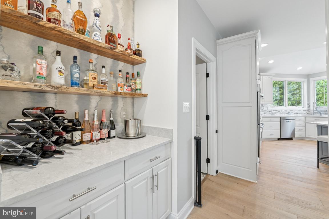 BELMONT COUNTRY CLUB - Residential