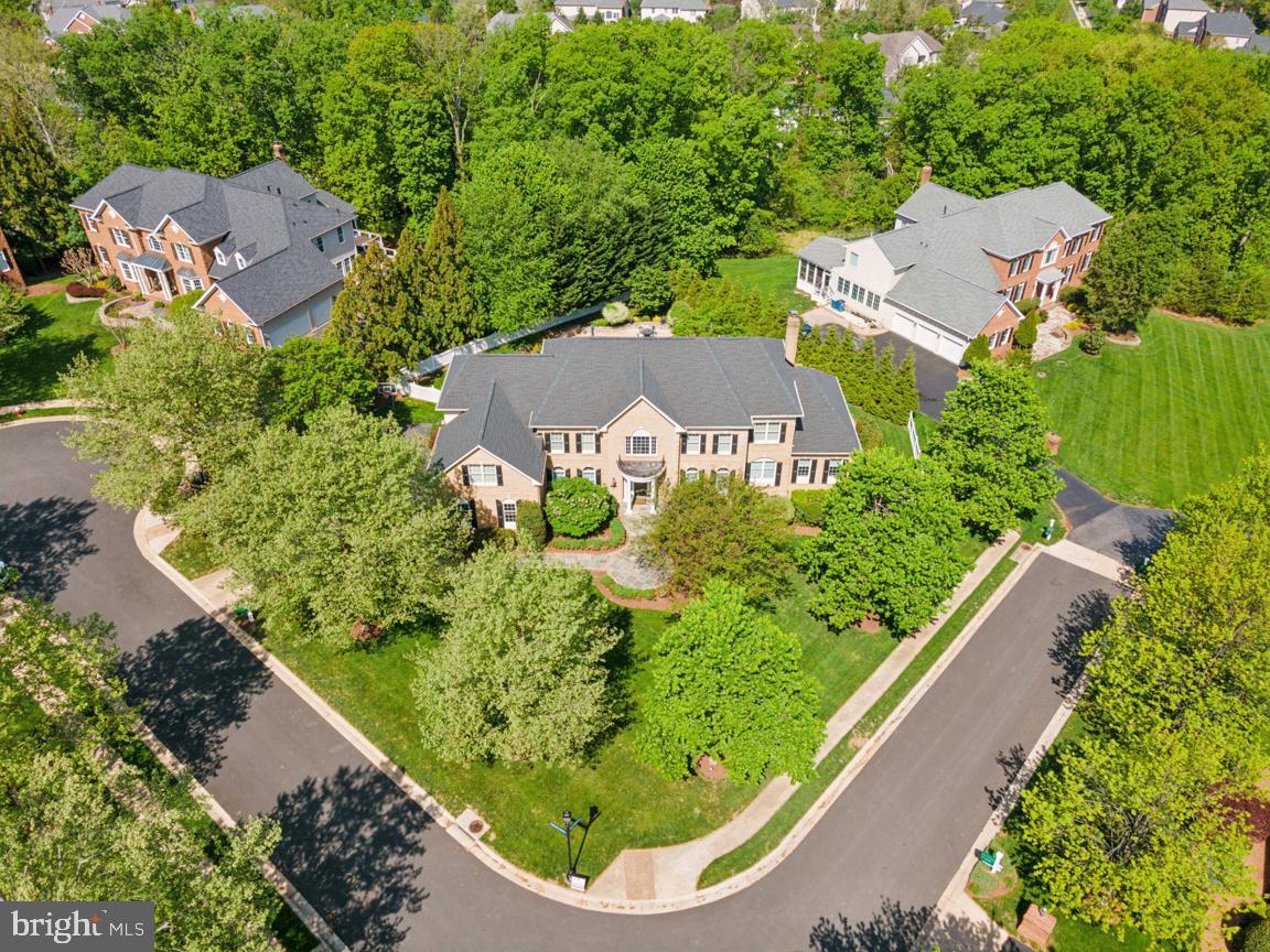 BELMONT COUNTRY CLUB - Residential