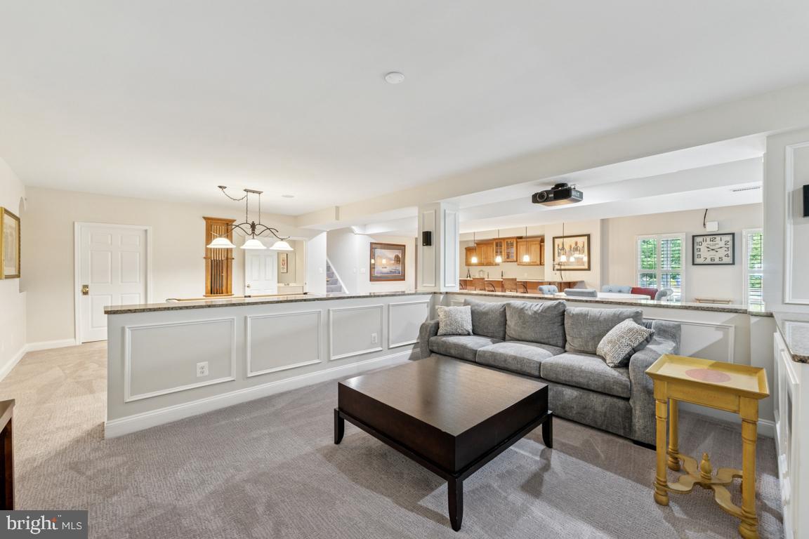 BELMONT COUNTRY CLUB - Residential