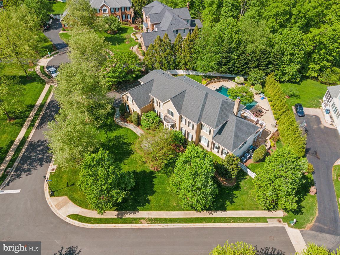 BELMONT COUNTRY CLUB - Residential