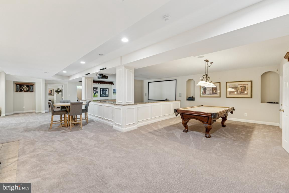 BELMONT COUNTRY CLUB - Residential