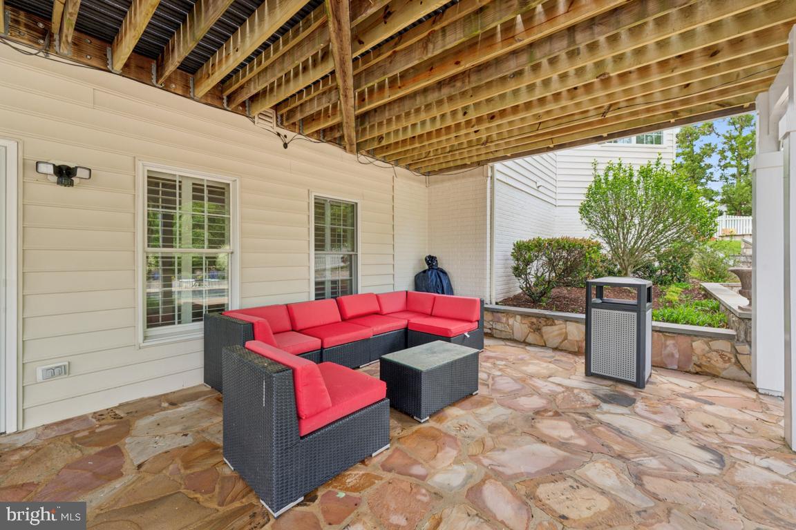 BELMONT COUNTRY CLUB - Residential