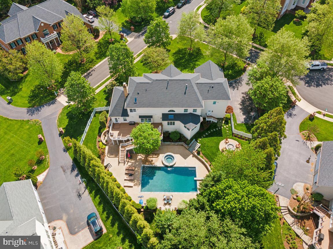 BELMONT COUNTRY CLUB - Residential