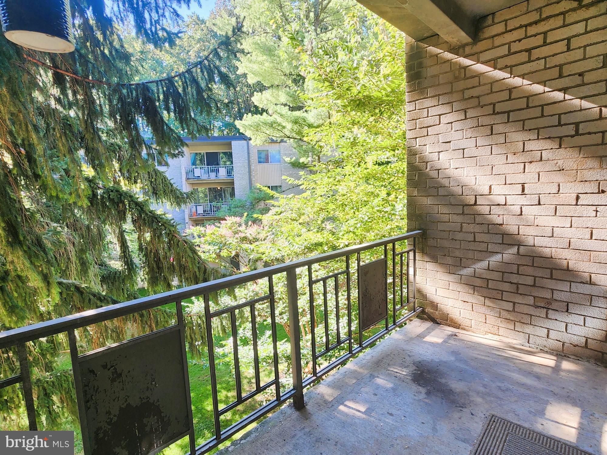 BETHESDA PARK - Residential Lease