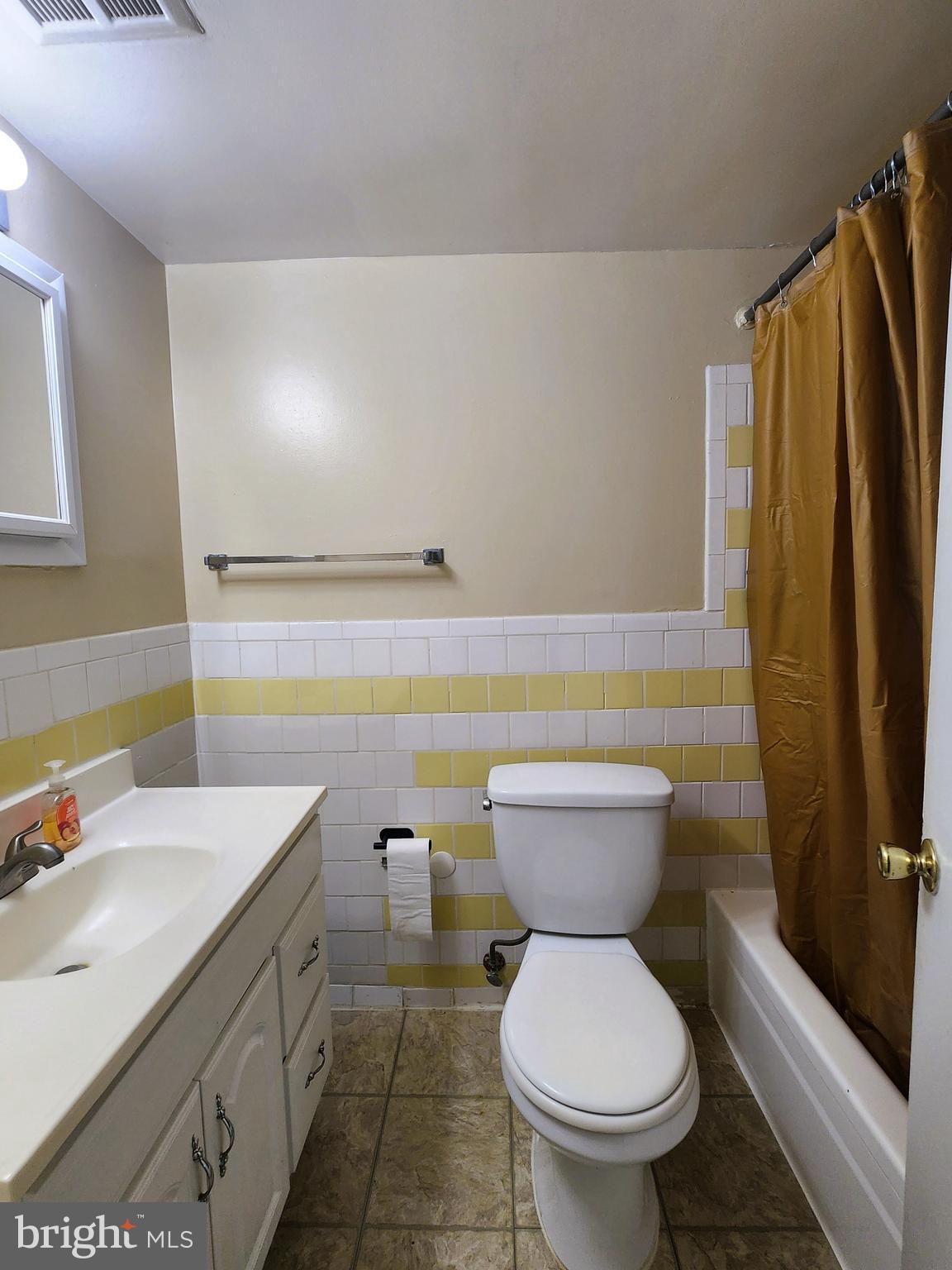 BETHESDA PARK - Residential Lease