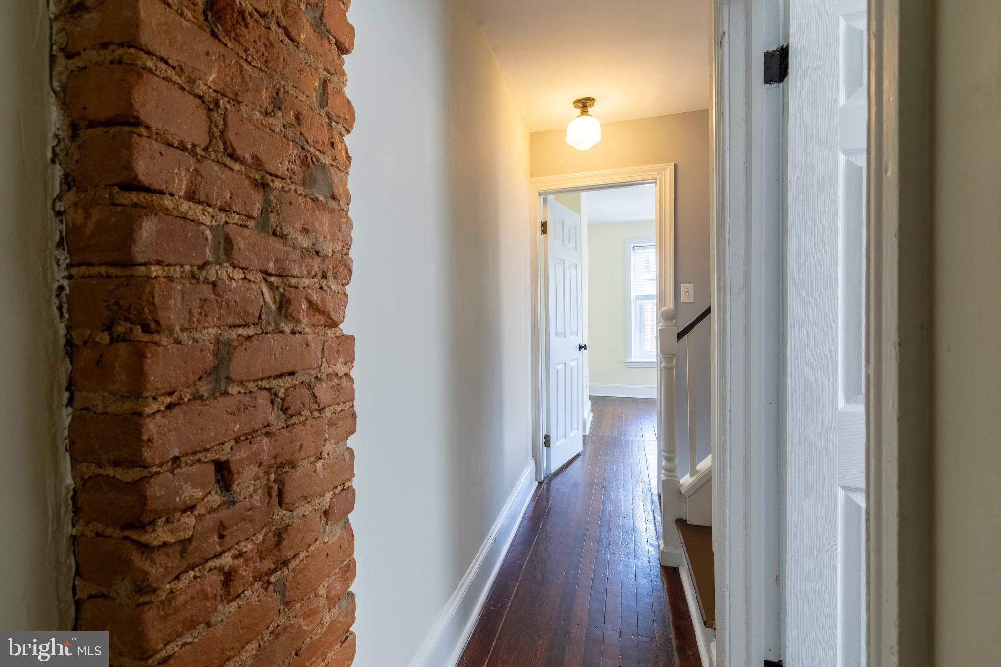 ROXBOROUGH - Residential