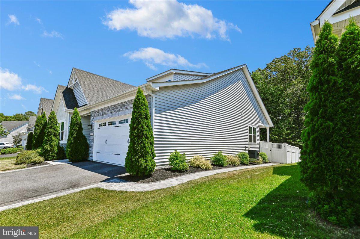 2152 NOTTOWAY DRIVE