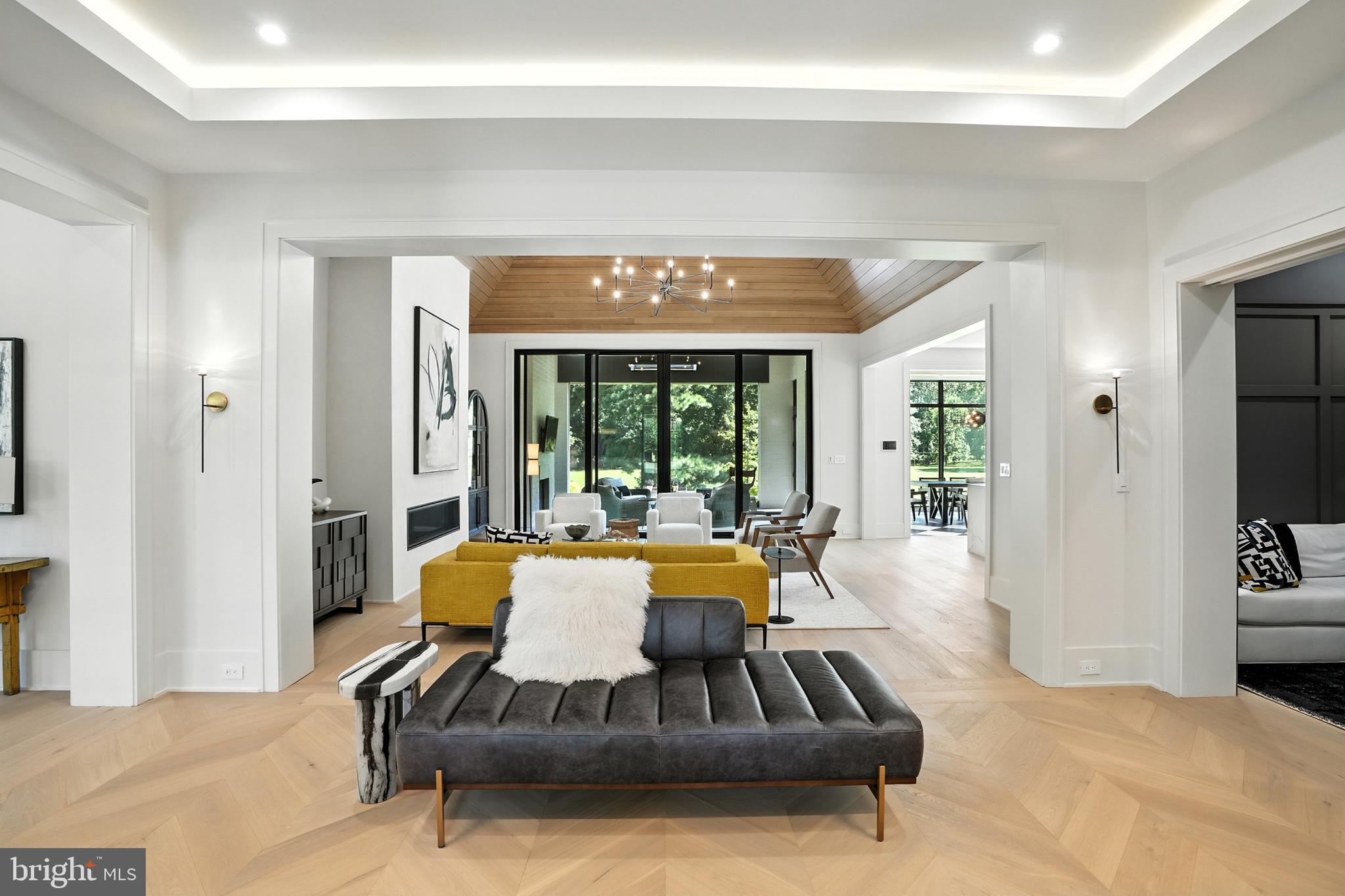 WOODHAVEN - Residential