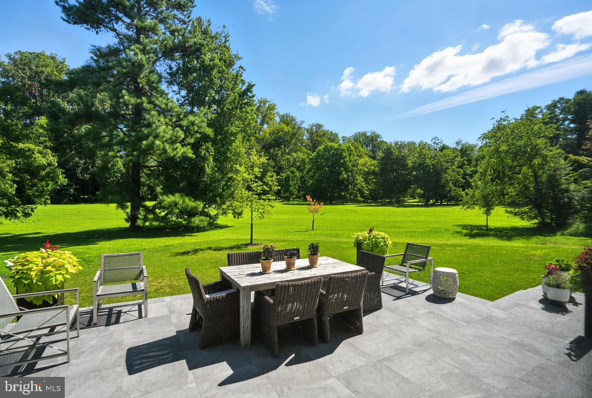WOODHAVEN - Residential