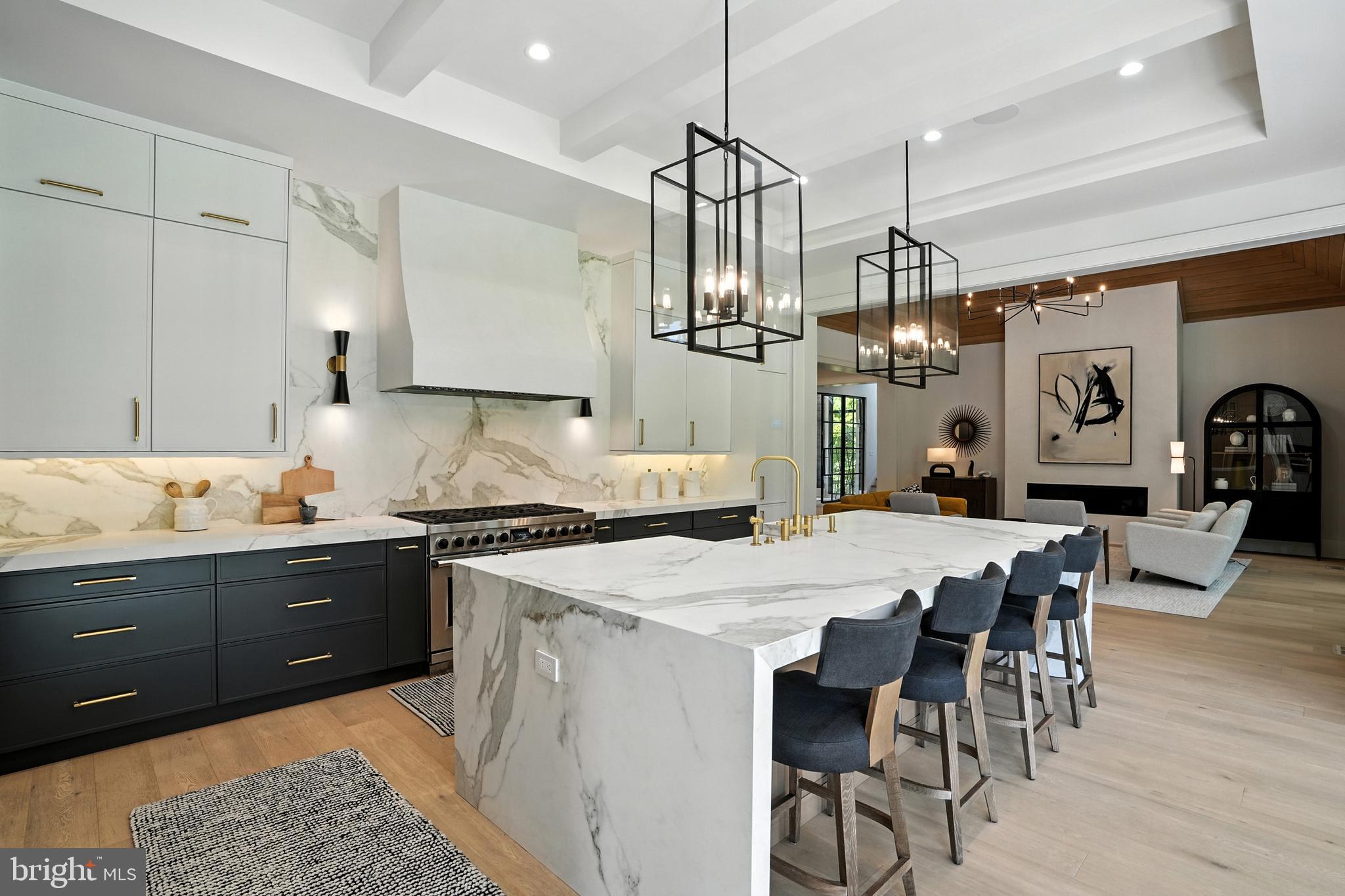 WOODHAVEN - Residential