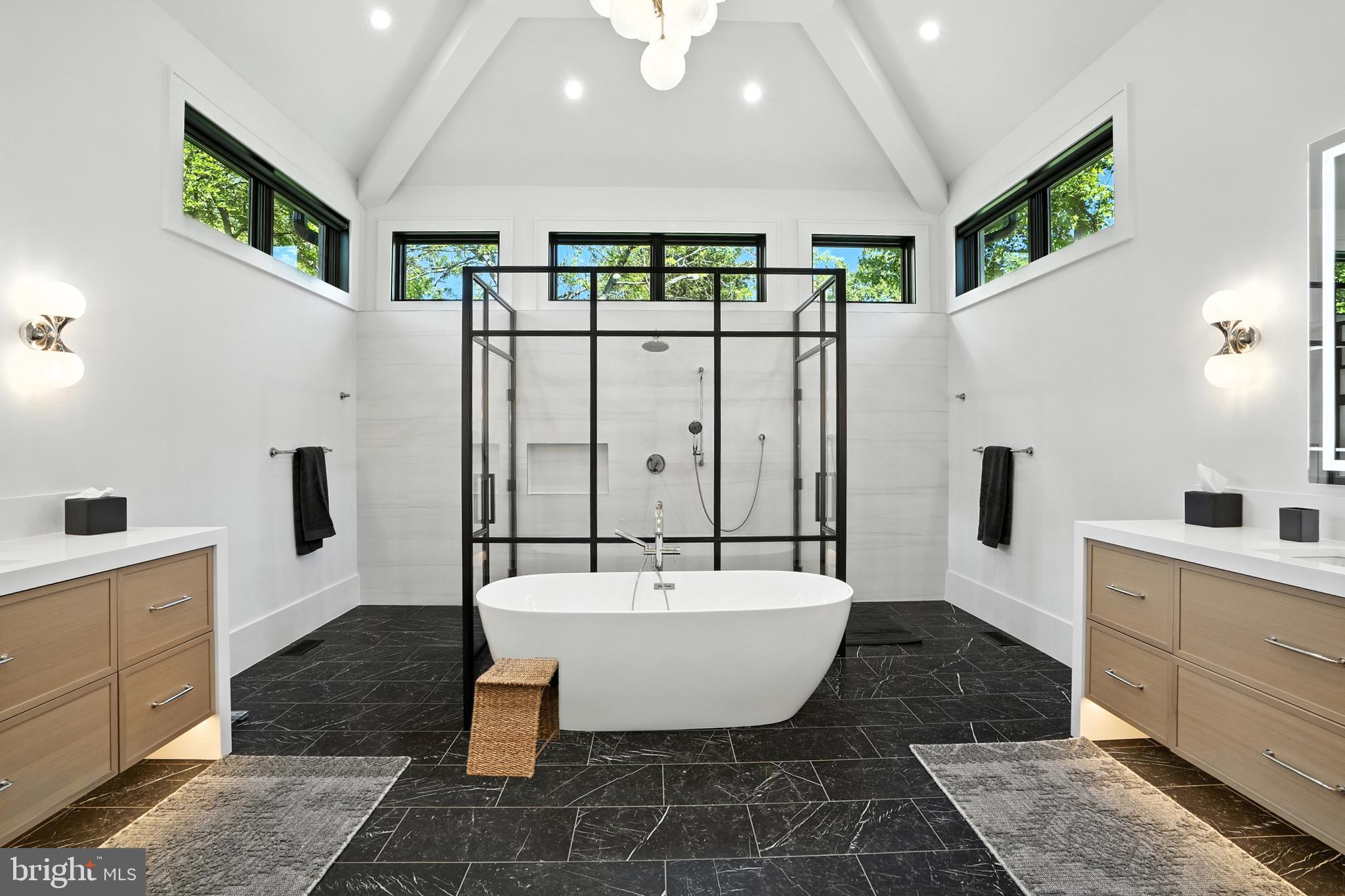WOODHAVEN - Residential
