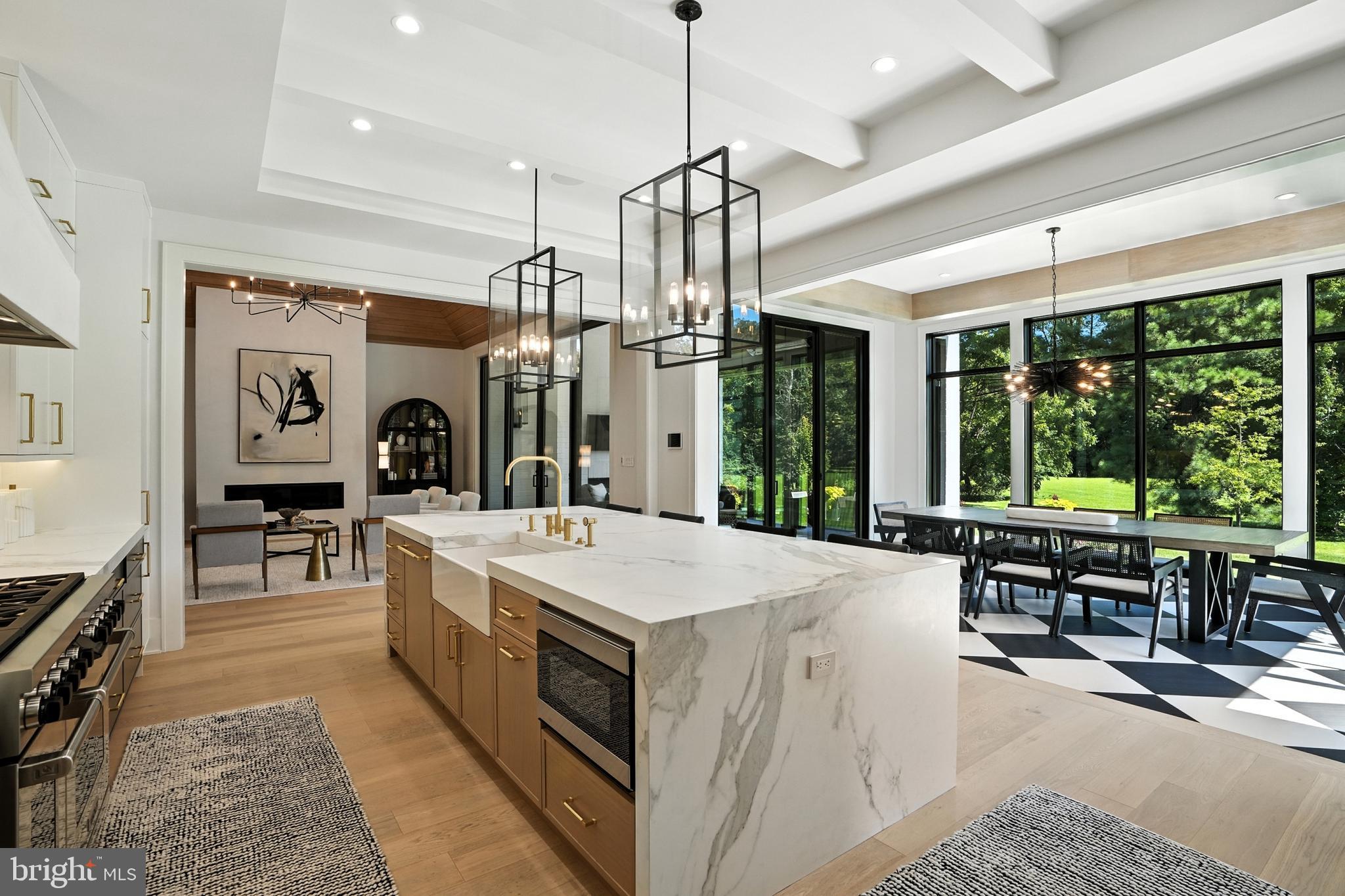 WOODHAVEN - Residential