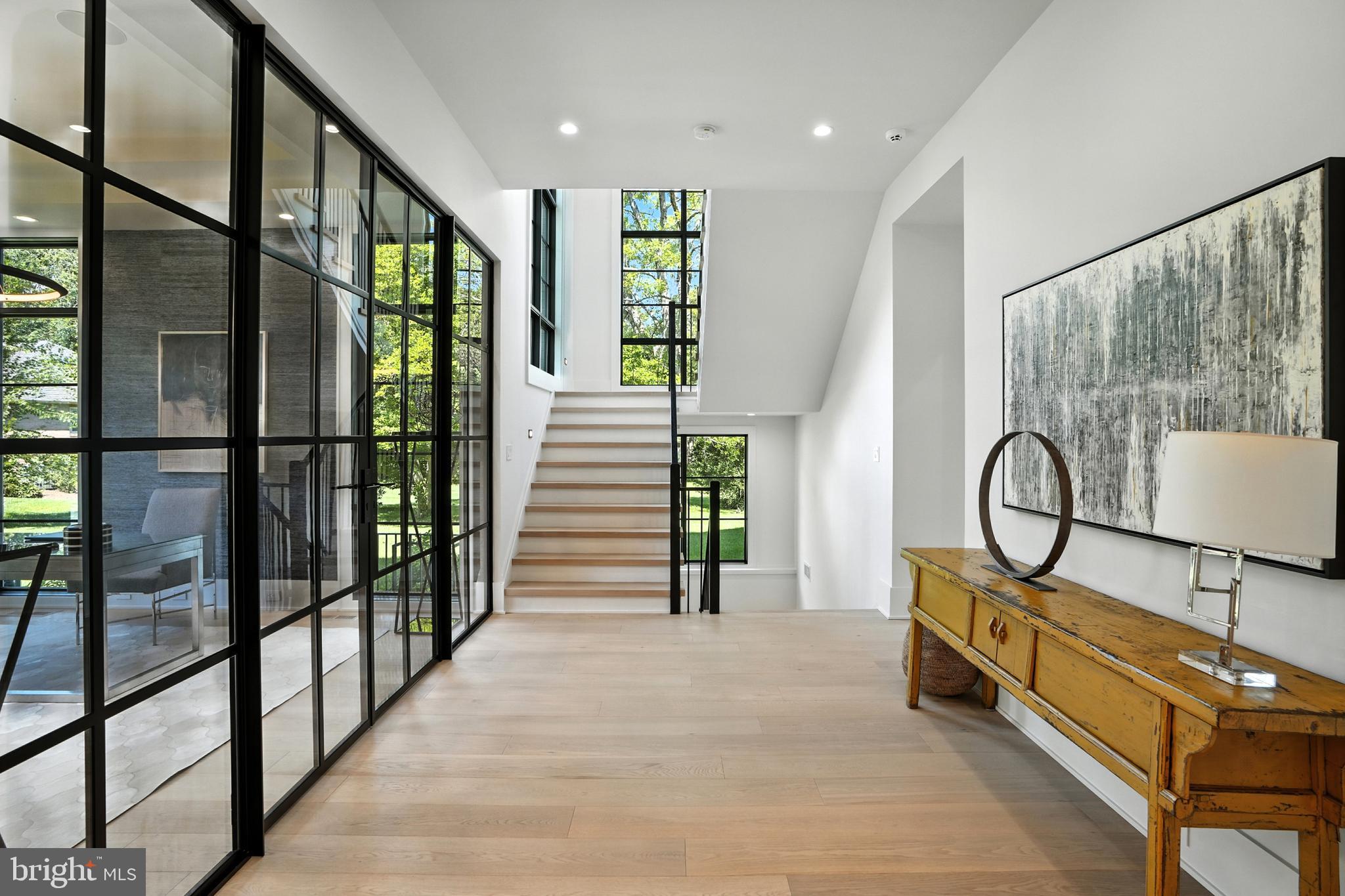 WOODHAVEN - Residential