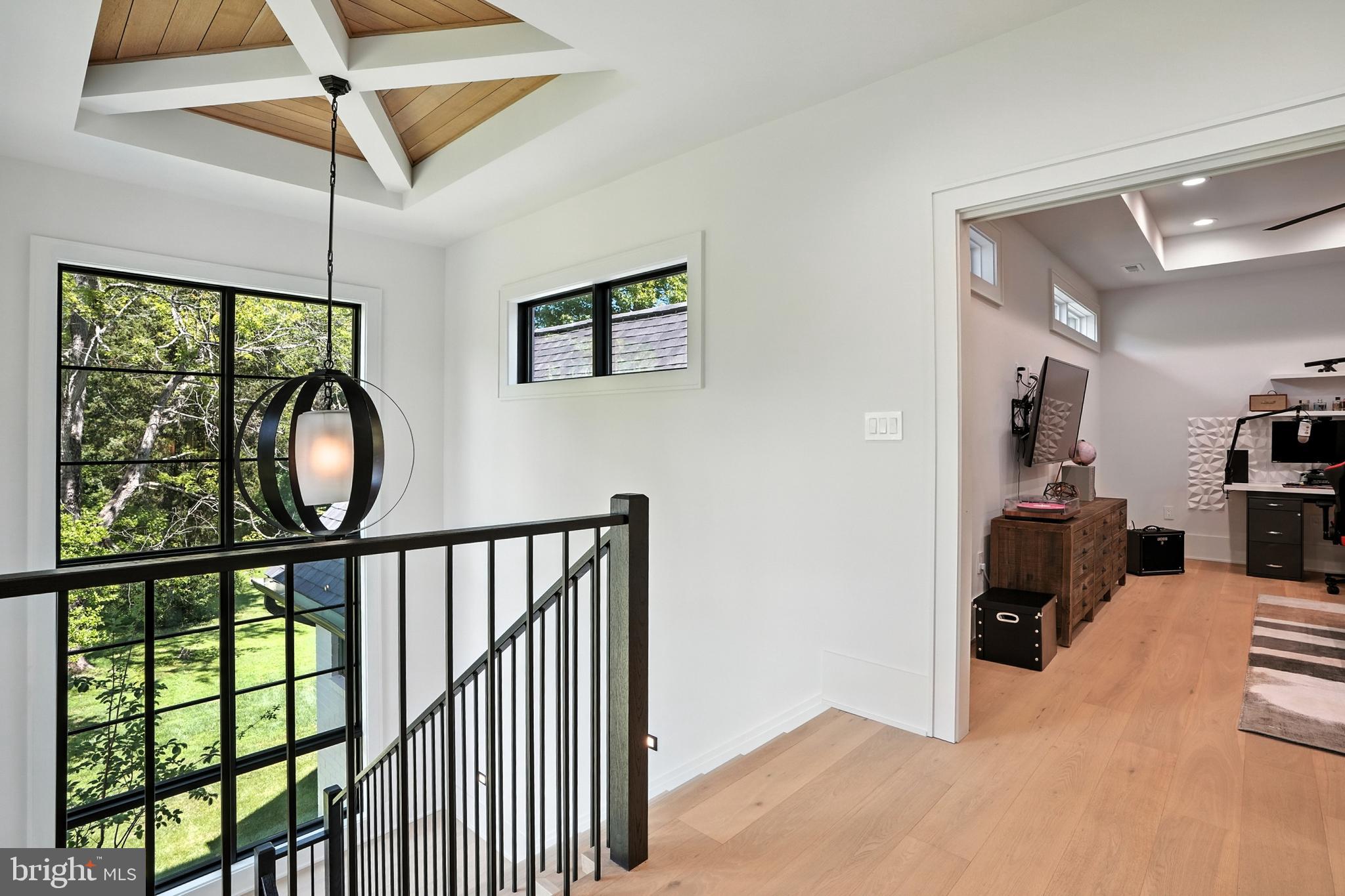 WOODHAVEN - Residential