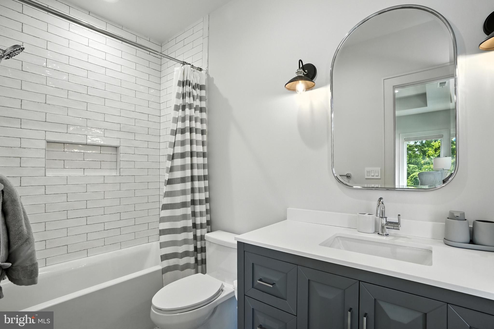 WOODHAVEN - Residential