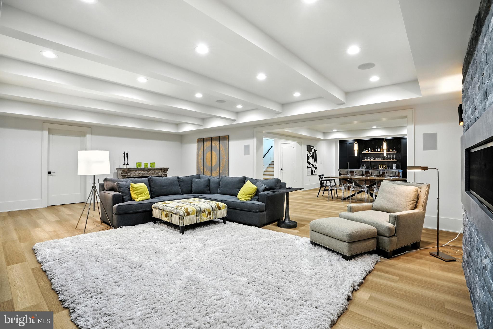 WOODHAVEN - Residential