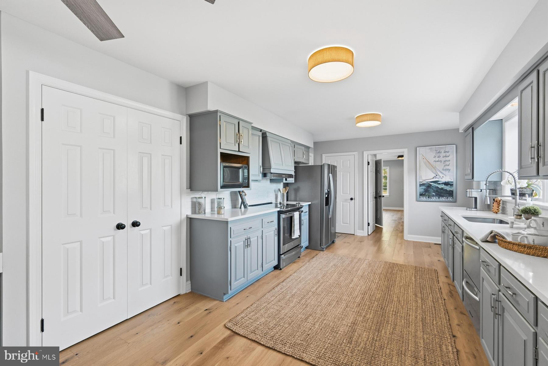 THORNETON - Residential