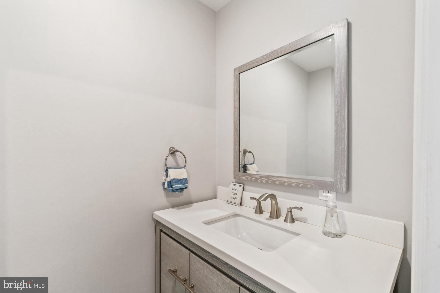 THORNETON - Residential