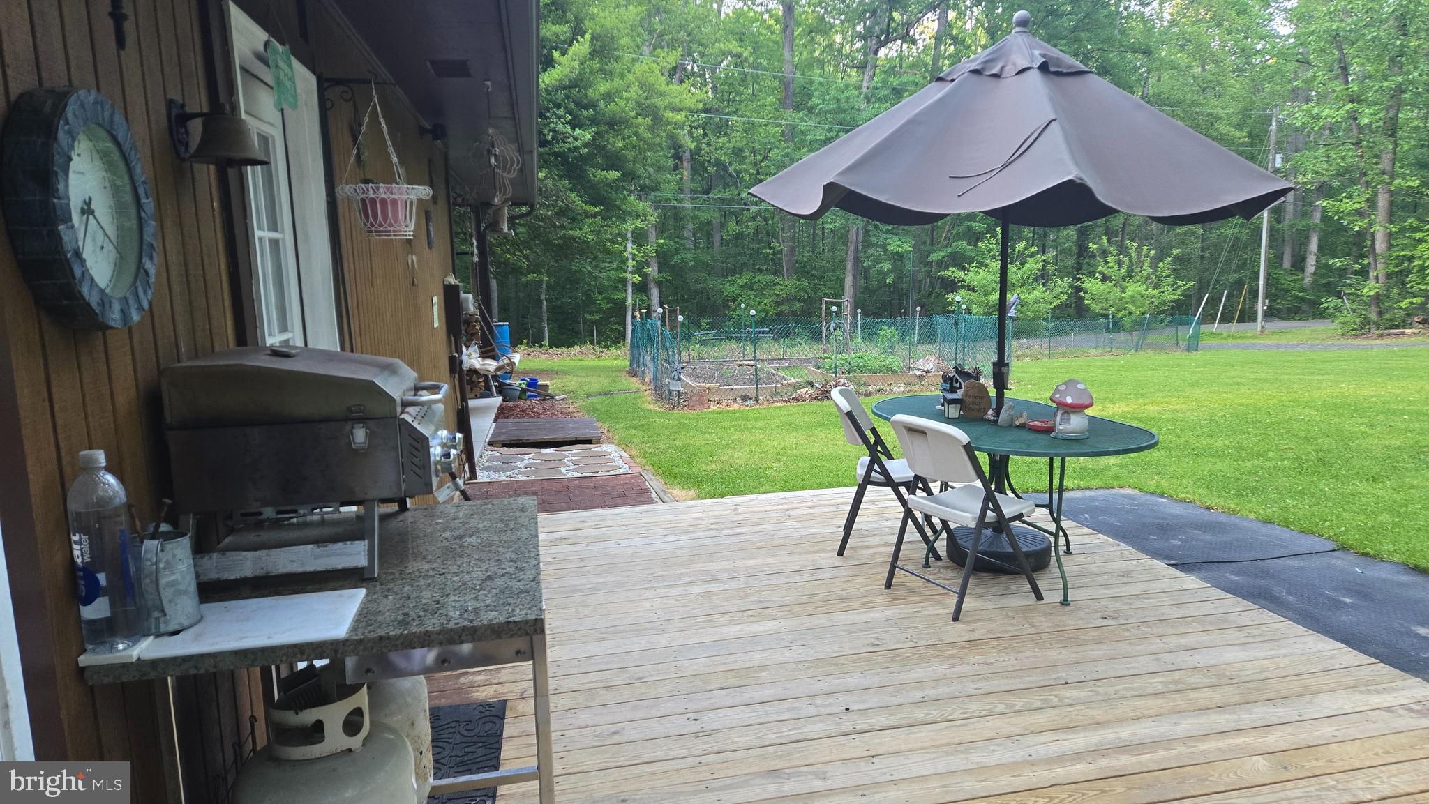 6997 GILBETH ROAD