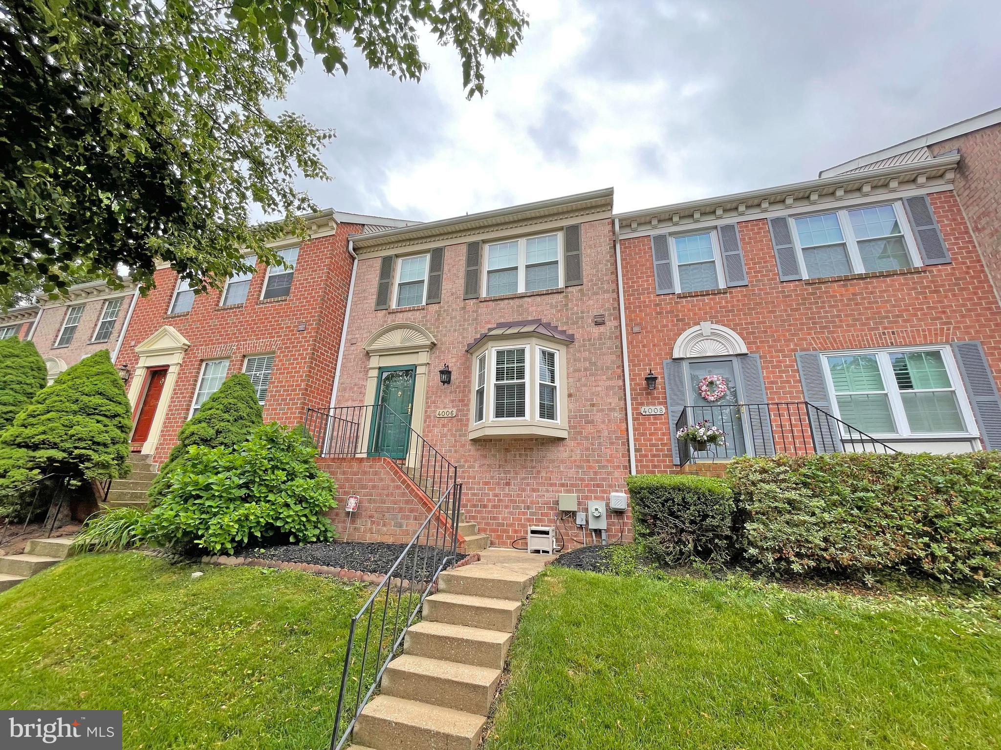 CROMWELL STATION - Residential Lease