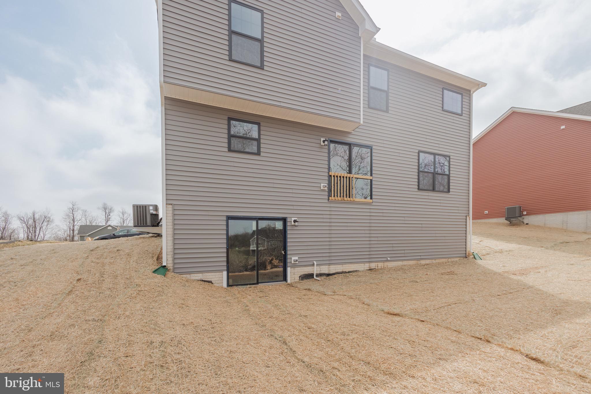 HARVEST GLEN - Residential