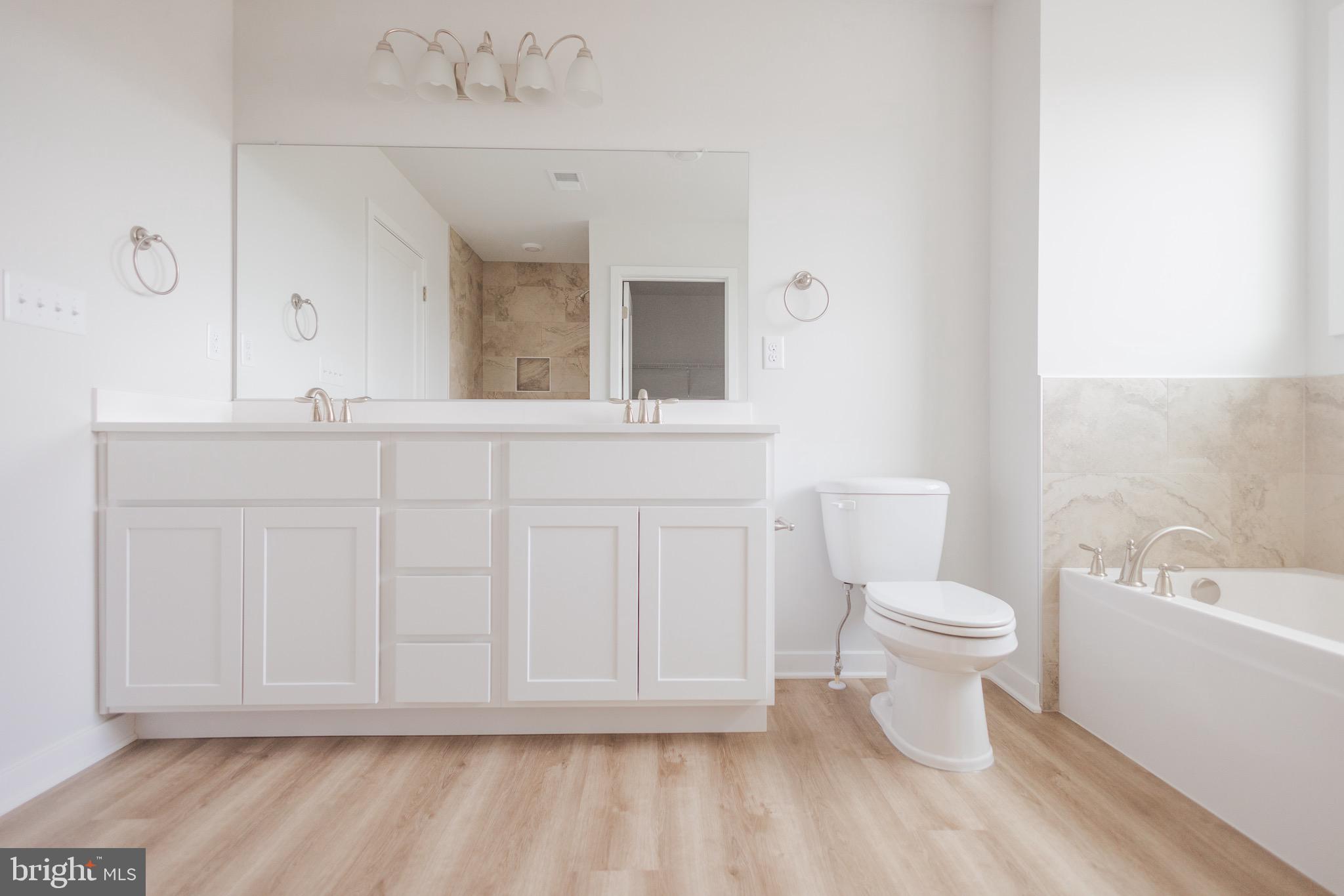 HARVEST GLEN - Residential