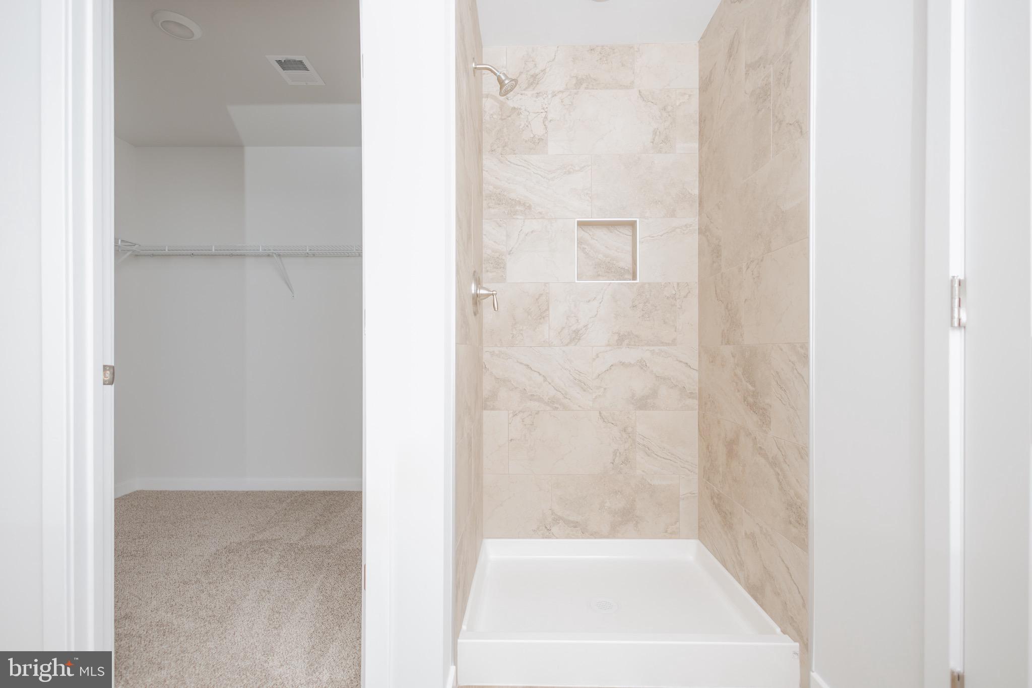 HARVEST GLEN - Residential