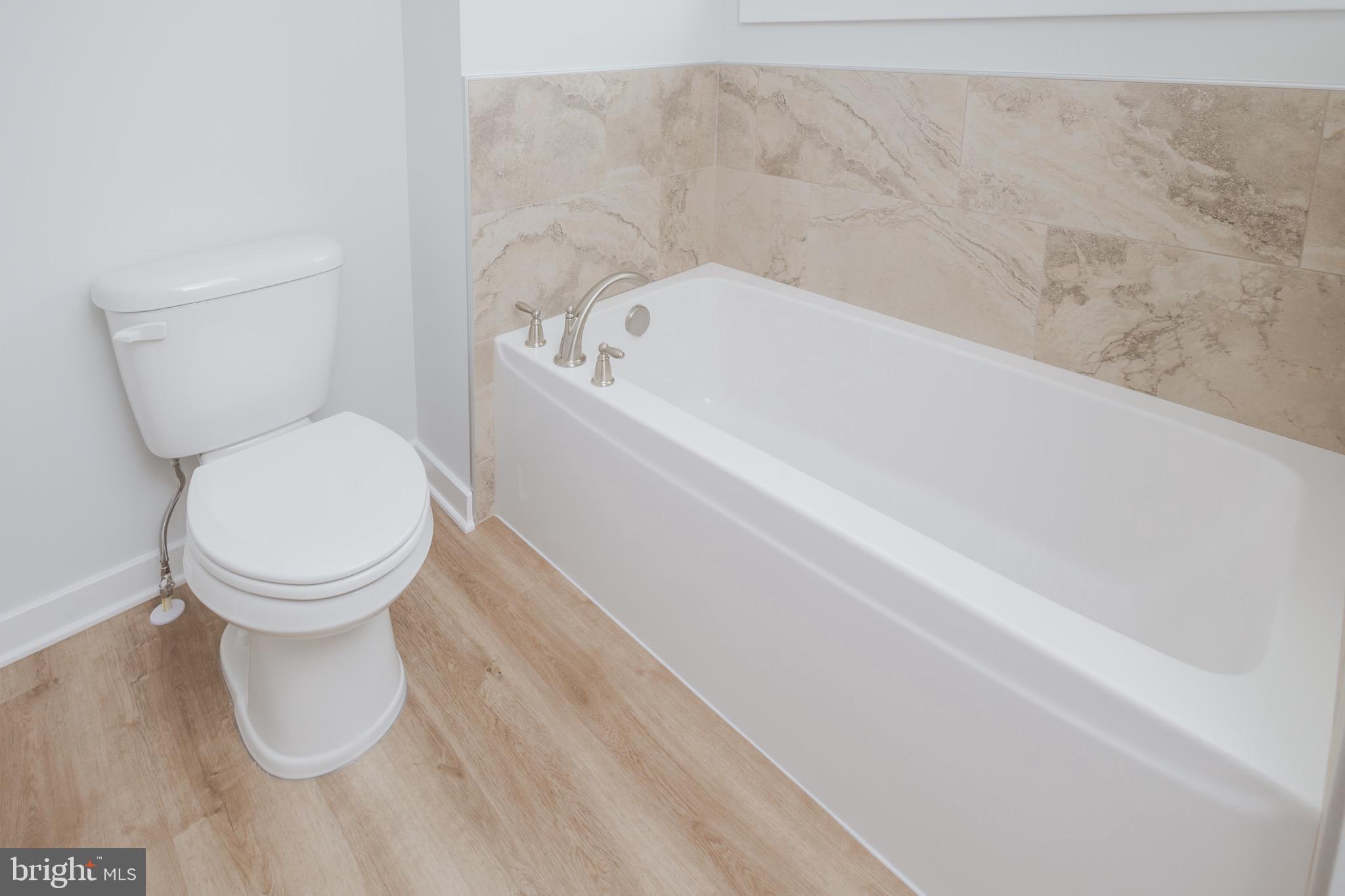 HARVEST GLEN - Residential