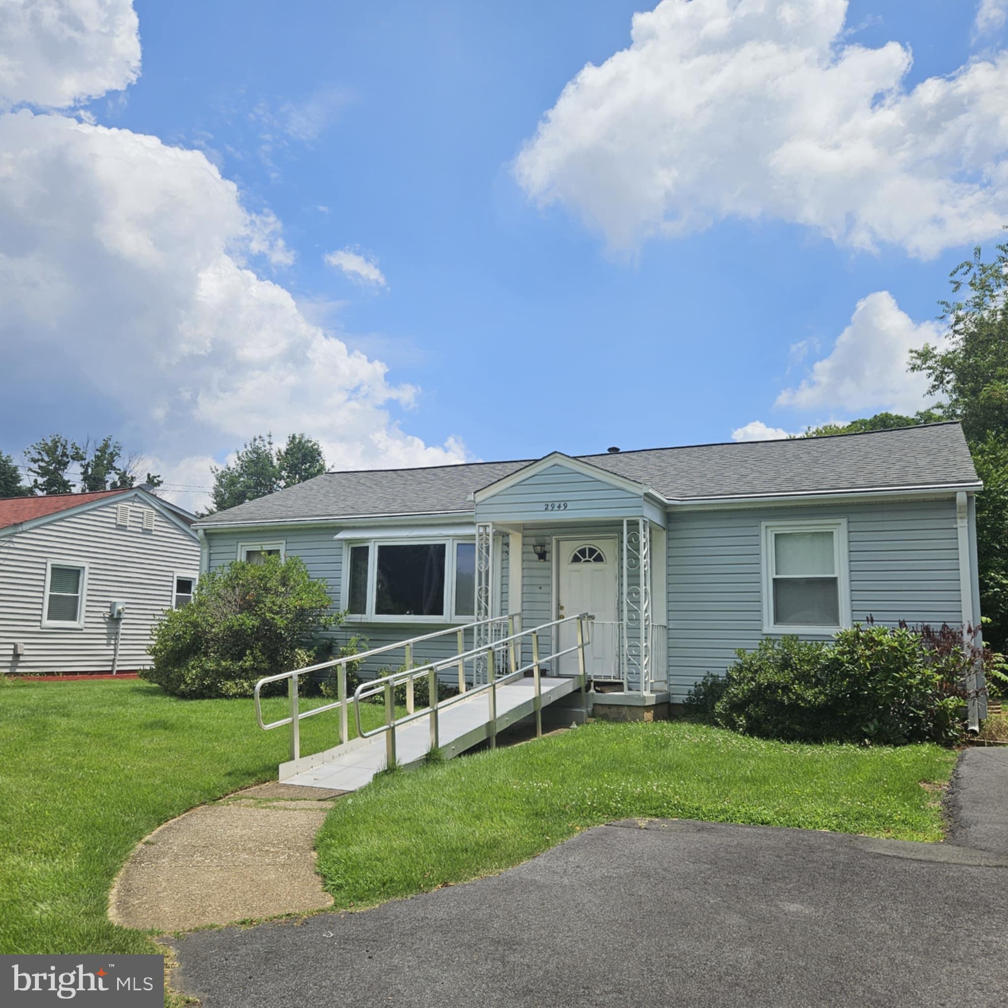 2949 ROSEMARY LANE