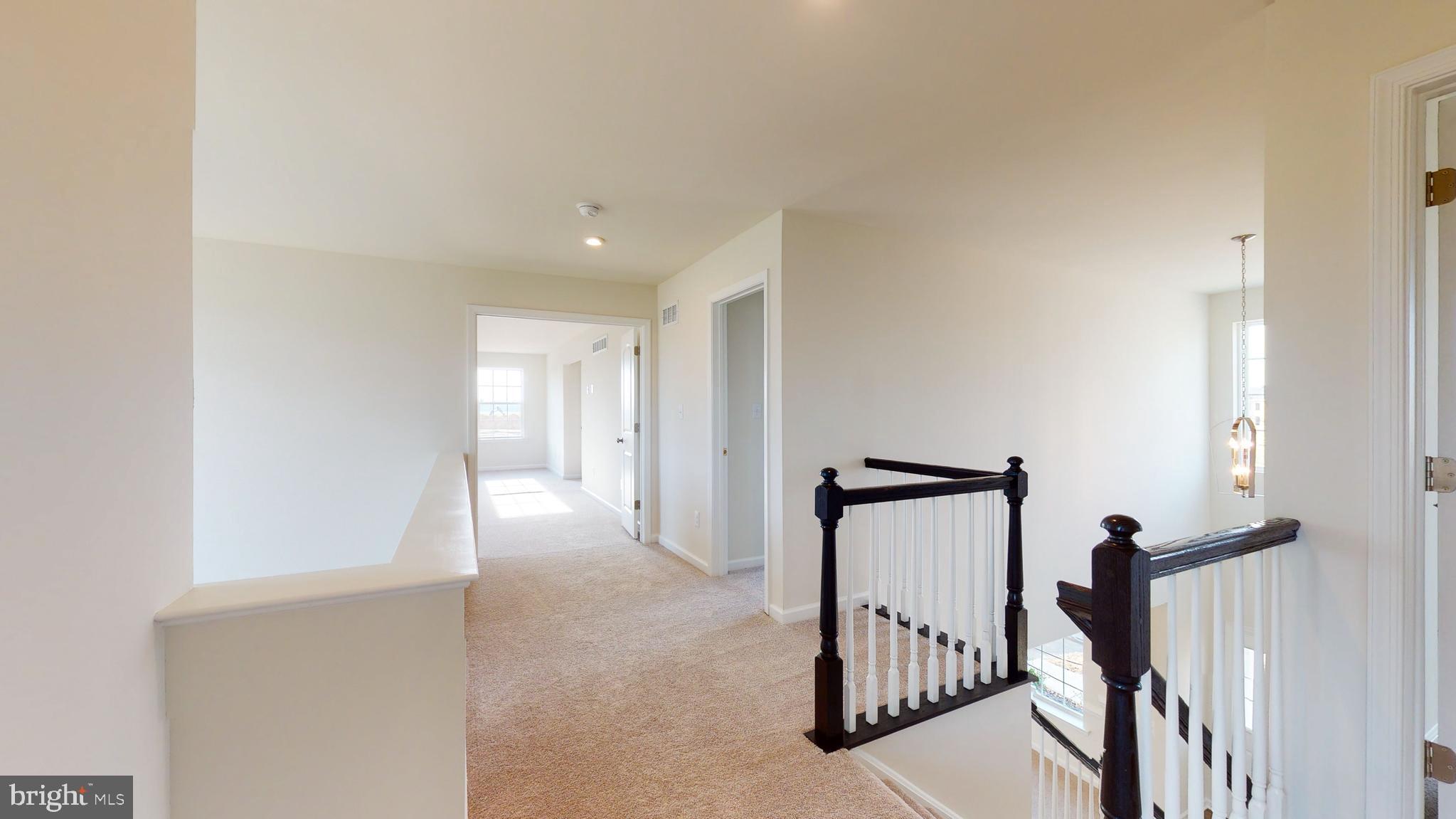 HIDDEN BROOK - Residential