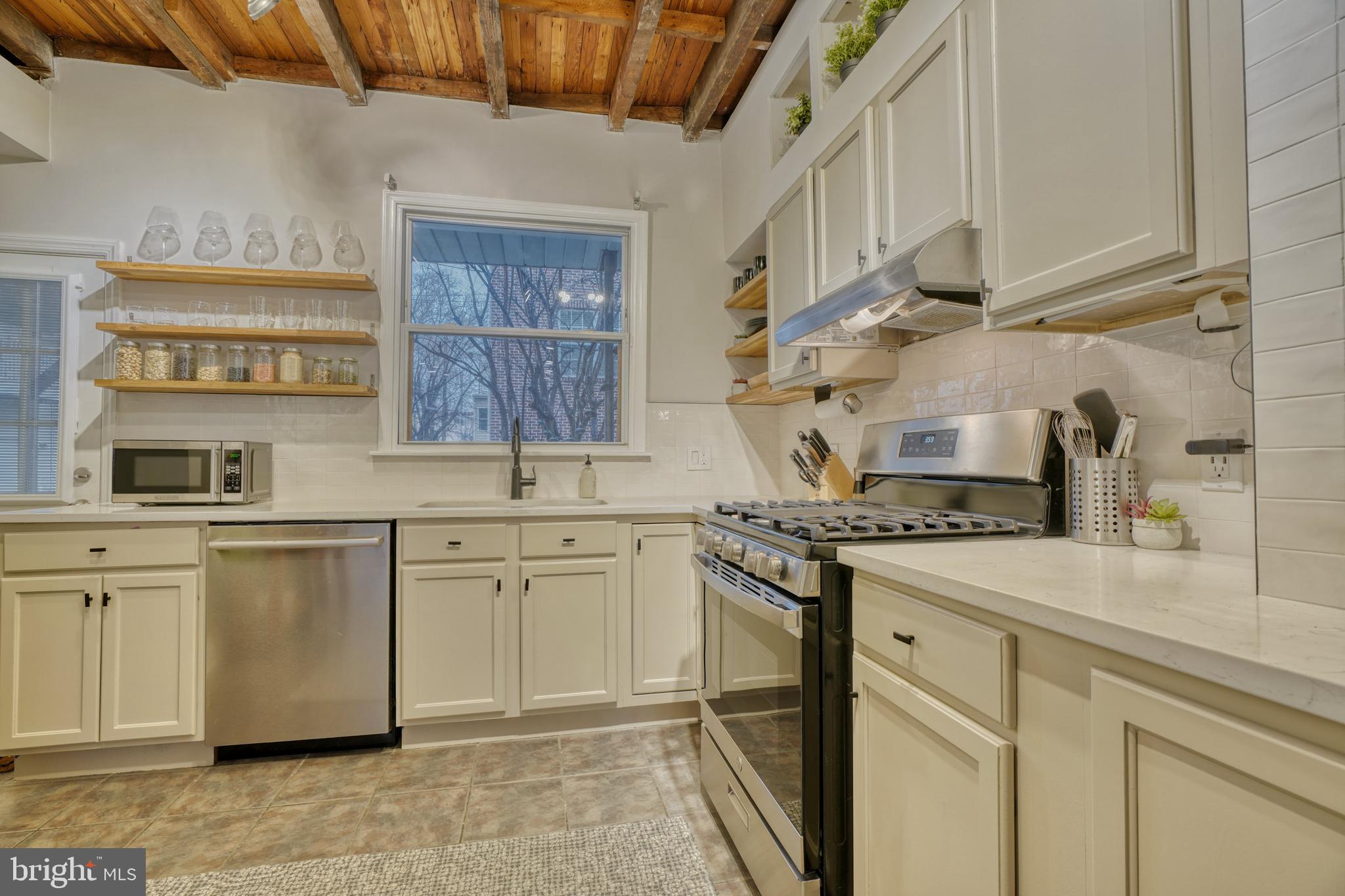 CANTON - Residential