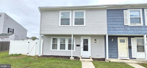 Photo of 18 Langdon Court, SICKLERVILLE, NJ 08081 (MLS # NJCD2103668)