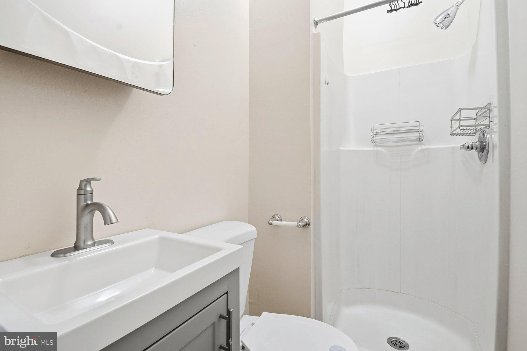 CAMDEN YARDS - Residential