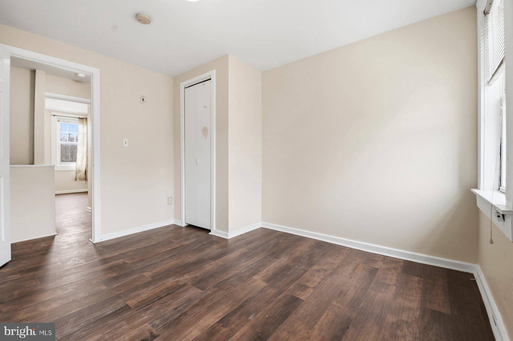 CAMDEN YARDS - Residential