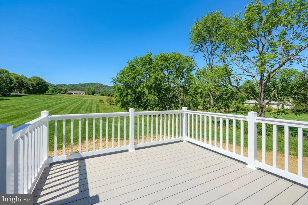 BEACON POINTE PLAN AT DONWOOD ESTATES