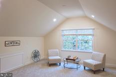 NEWTOWN WALK - Residential