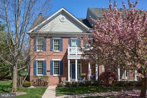 Townhouse For Sale - 308 Hart Alley #37<br/> NEWTOWN, PA 18940