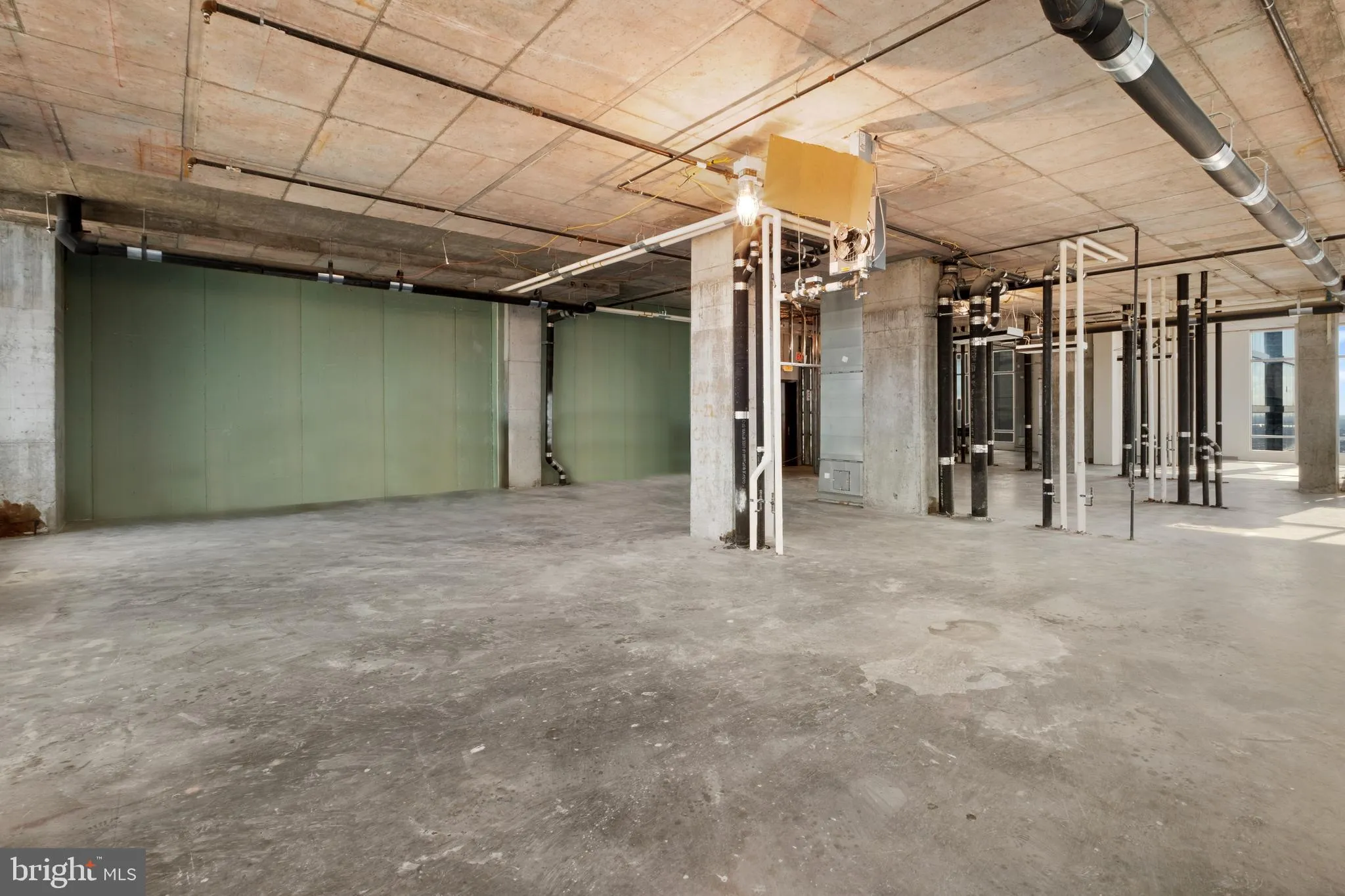 Philadelphia, Pennsylvania 19102, United States, 4 Bedrooms Bedrooms, ,5 BathroomsBathrooms,Residential,Active,104731