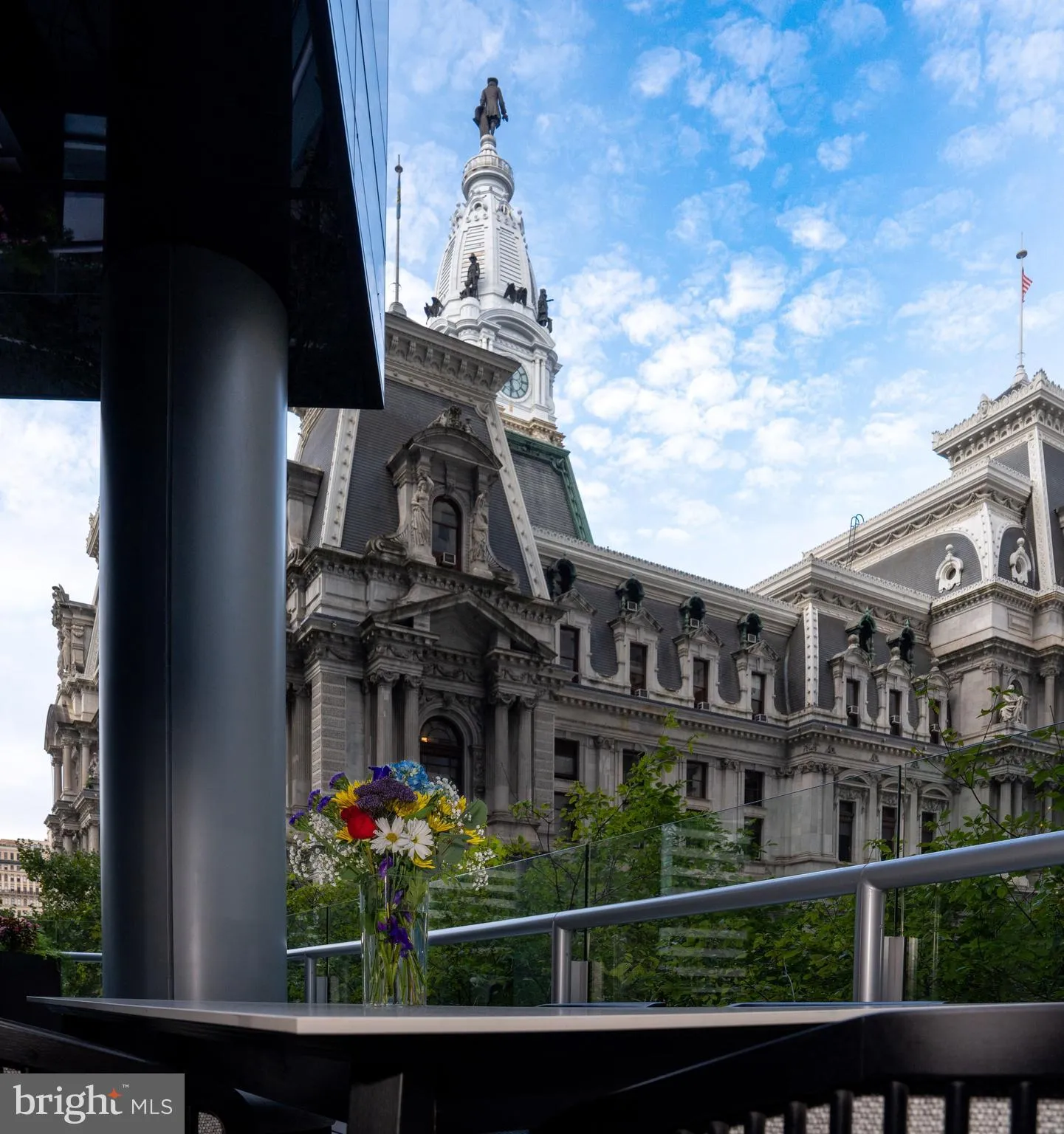 Philadelphia, Pennsylvania 19102, United States, 4 Bedrooms Bedrooms, ,5 BathroomsBathrooms,Residential,Active,104731