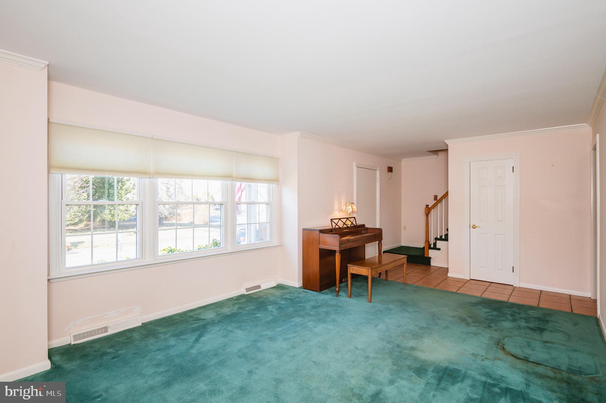 PARADISE HEIGHTS - Residential