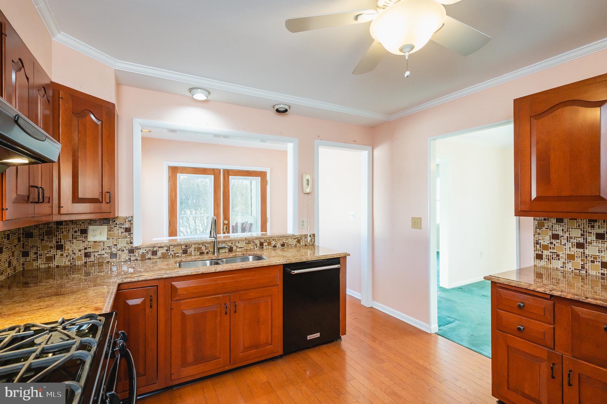 PARADISE HEIGHTS - Residential