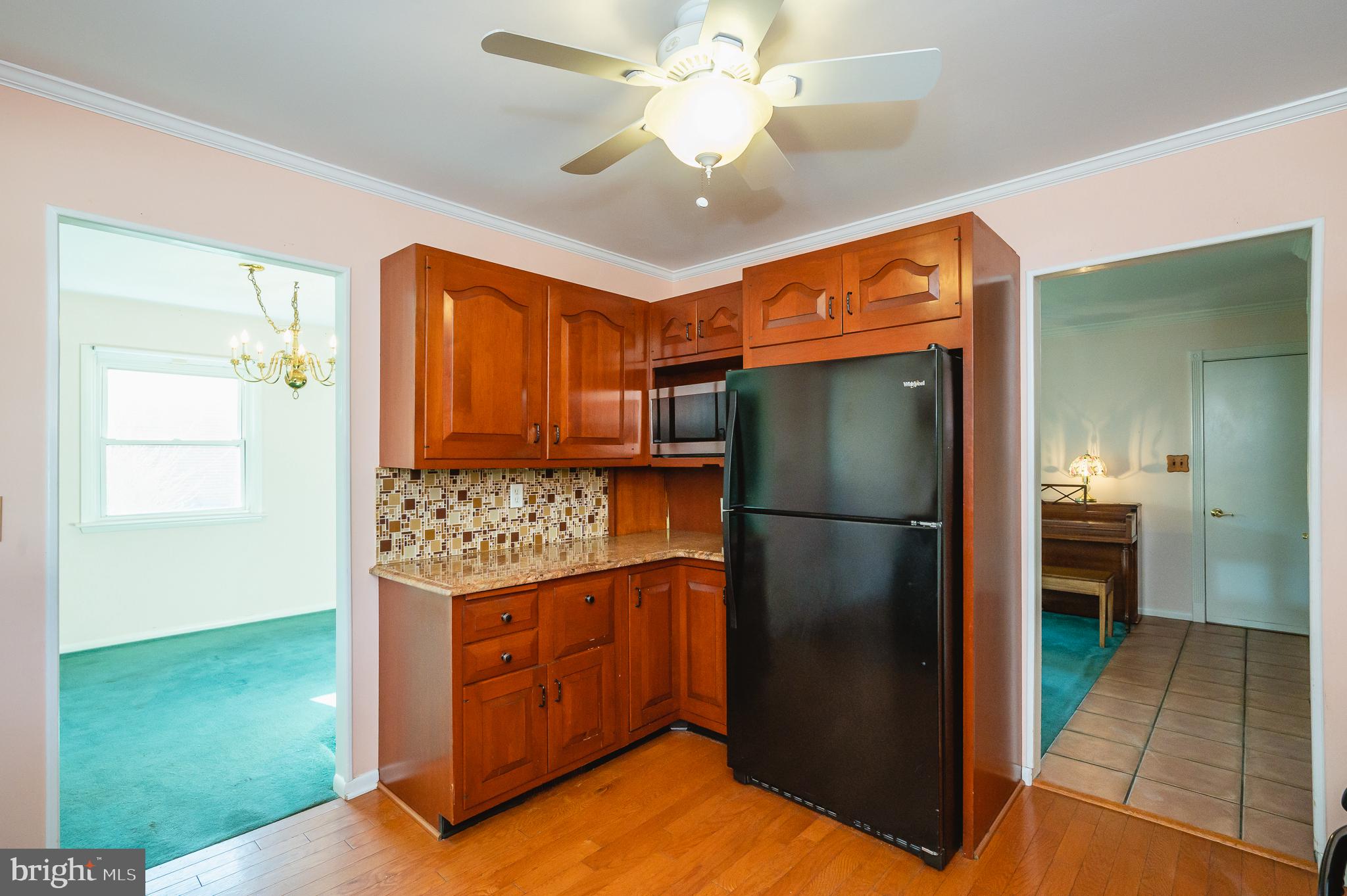 PARADISE HEIGHTS - Residential