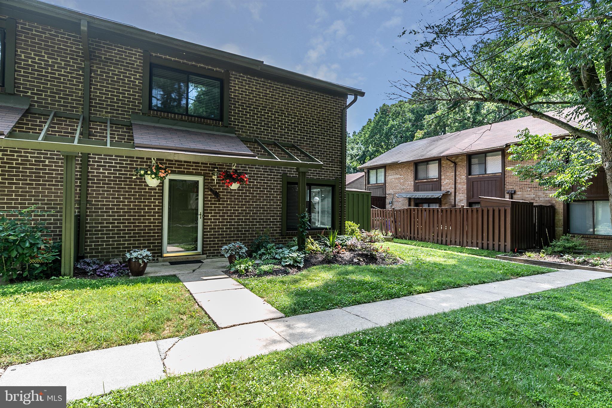 CINNAMON TREE - Residential