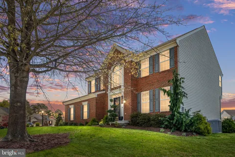 9278 Glen Meadow Lane, Bristow, VA MLS: VAPW2091114