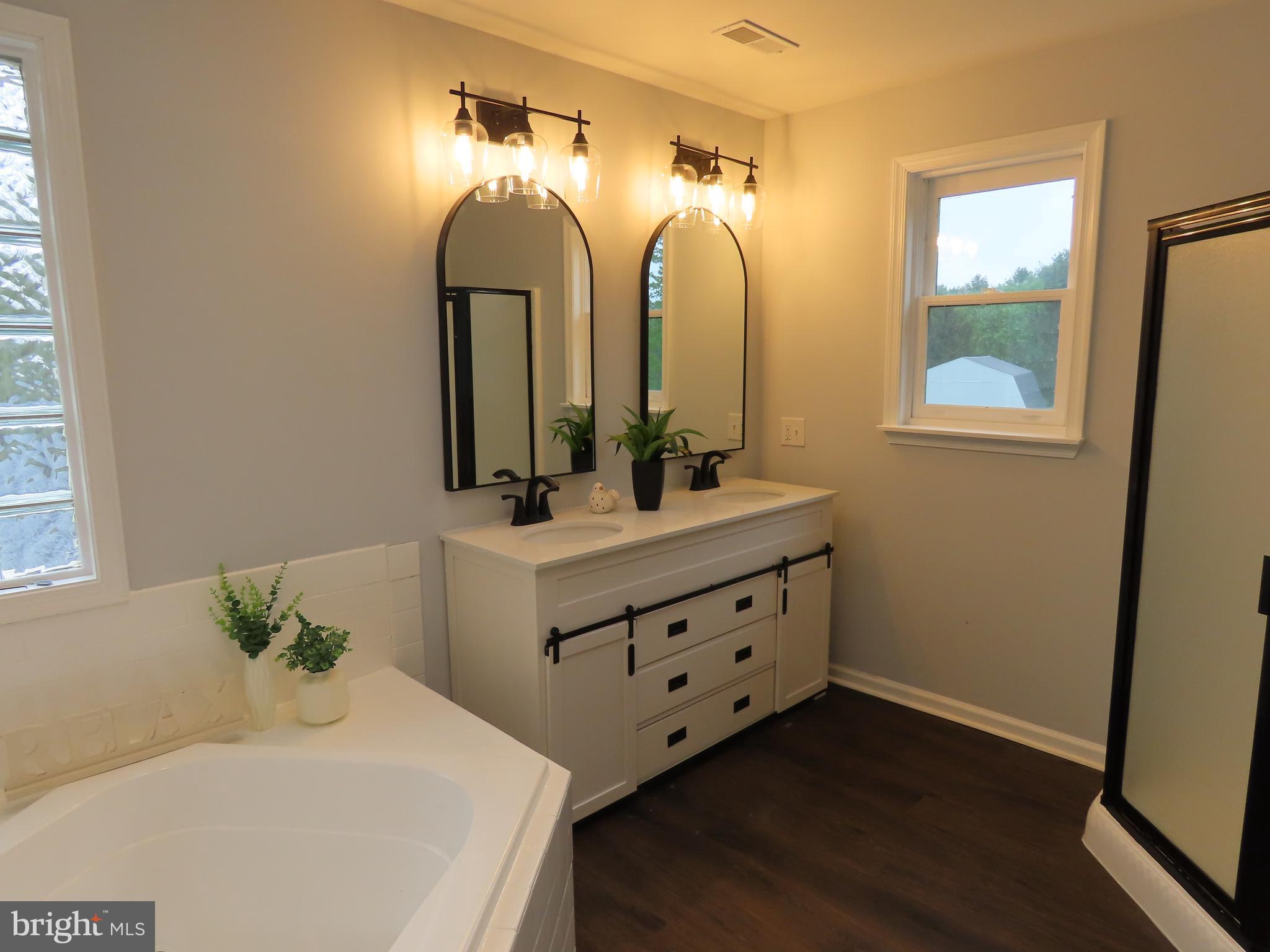 BLUE BALL VILLAGE - Residential