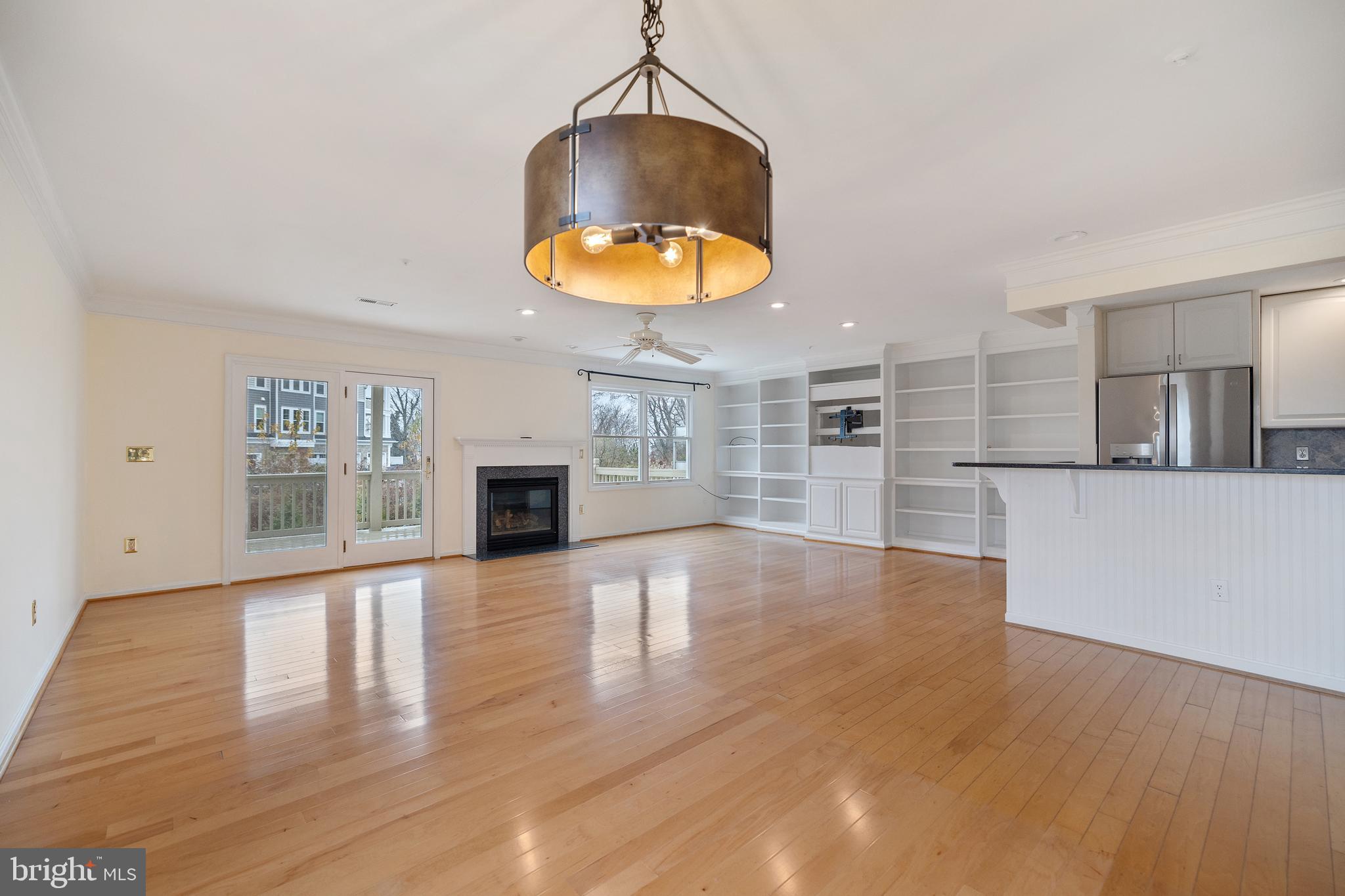 BAYSIDE - Residential